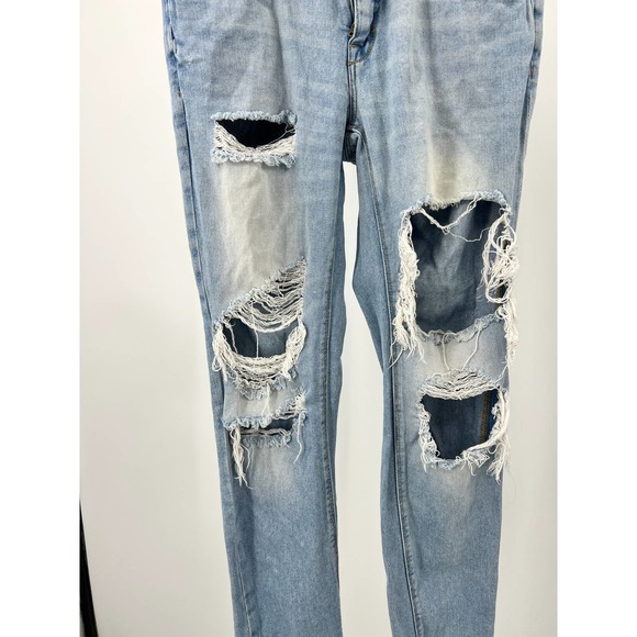 Refuge Distressed Jeans Light Wash Women's Size 6 - Picture 4 of 5